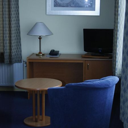 Hotel & Appartementen Royal Sas van Gent Εξωτερικό φωτογραφία