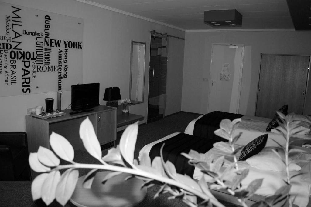 Hotel & Appartementen Royal Sas van Gent Δωμάτιο φωτογραφία