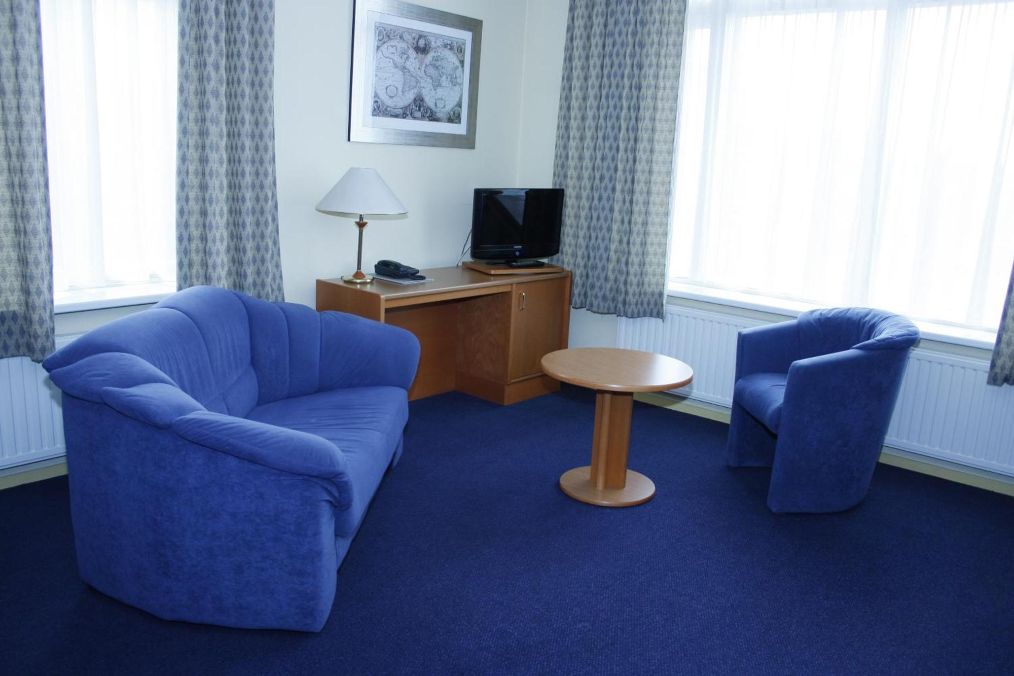 Hotel & Appartementen Royal Sas van Gent Εξωτερικό φωτογραφία